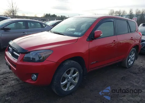 2010 Toyota Rav4 Limited z USA, uszkodzony, nr VIN JTMDF4DV2A5031333